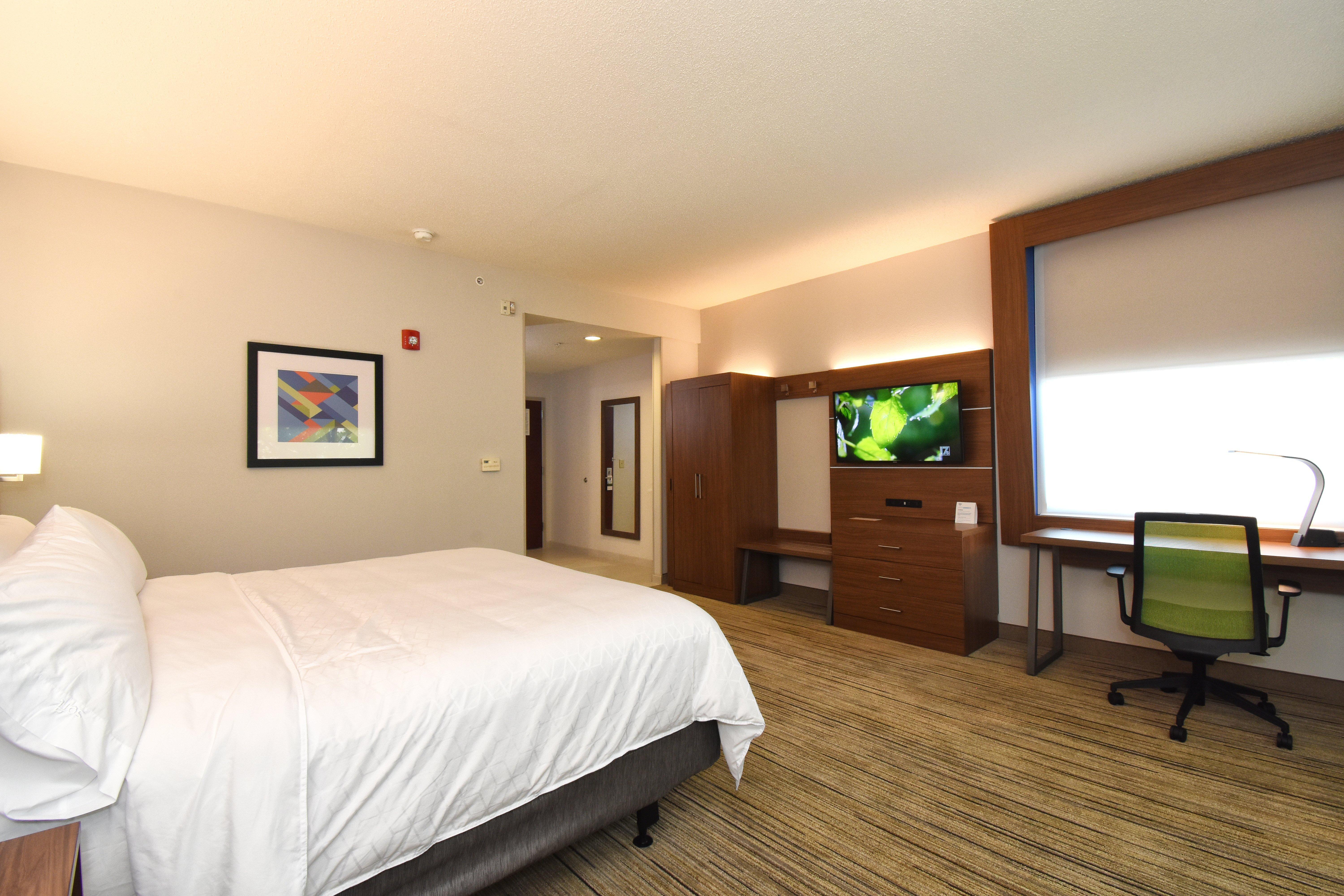 Holiday Inn Express & Suites Southern Pines-Pinehurst Area By Ihg Exterior photo