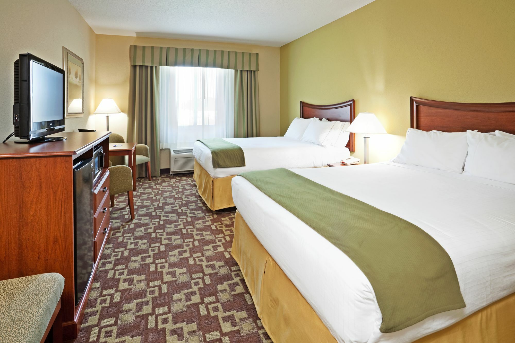 Holiday Inn Express & Suites Southern Pines-Pinehurst Area By Ihg Exterior photo